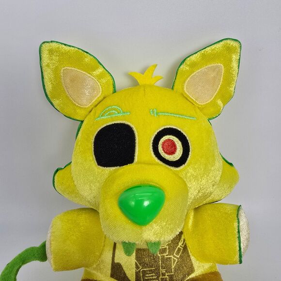 FNAF Special Delivery Inverted Radioactive Foxy Plush - Picture 6 of 8